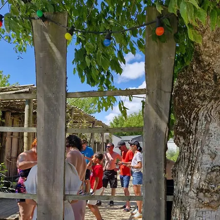 Parque de Campismo Paradis La Grand'metairie Saint-Hilaire-la-Forêt