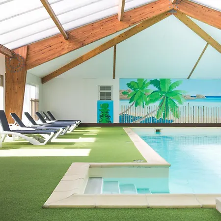 キャンプ場 Paradis La Grand'metairie Saint-Hilaire-la-Forêt