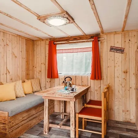 Paradis La Grand'metairie Campsite 4*