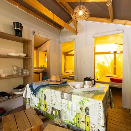 Camping Paradis La Grand'metairie