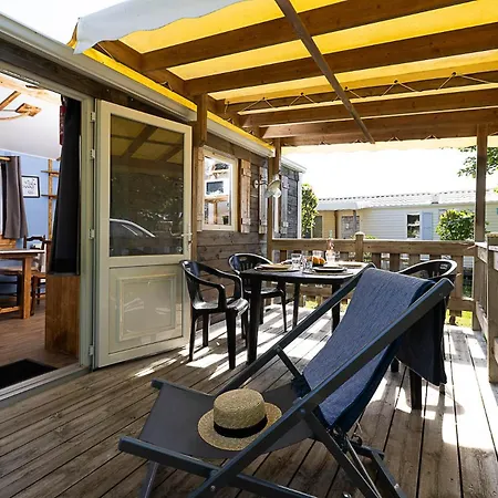 Campsite Paradis La Grand'metairie Saint-Hilaire-la-Foret