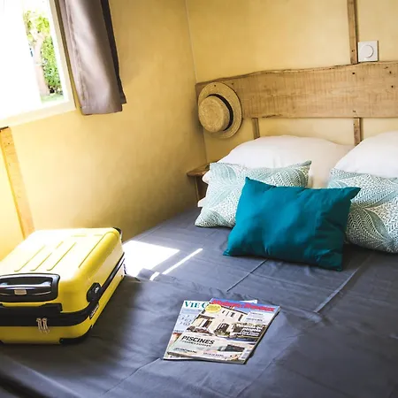 Camping Paradis La Grand'metairie 4*